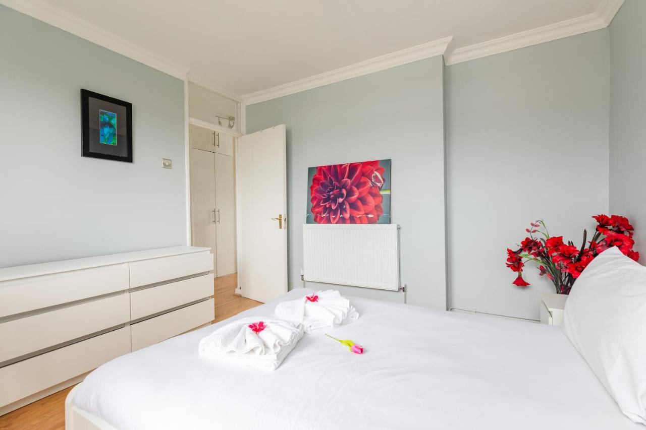 Cosy 3 Bed Flat Ideal For Trips To Londen Buitenkant foto