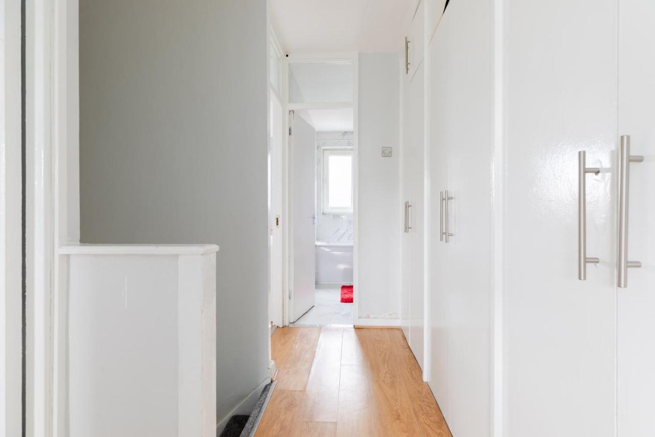 Cosy 3 Bed Flat Ideal For Trips To Londen Buitenkant foto