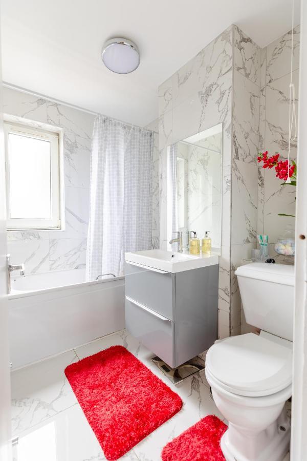 Cosy 3 Bed Flat Ideal For Trips To Londen Buitenkant foto