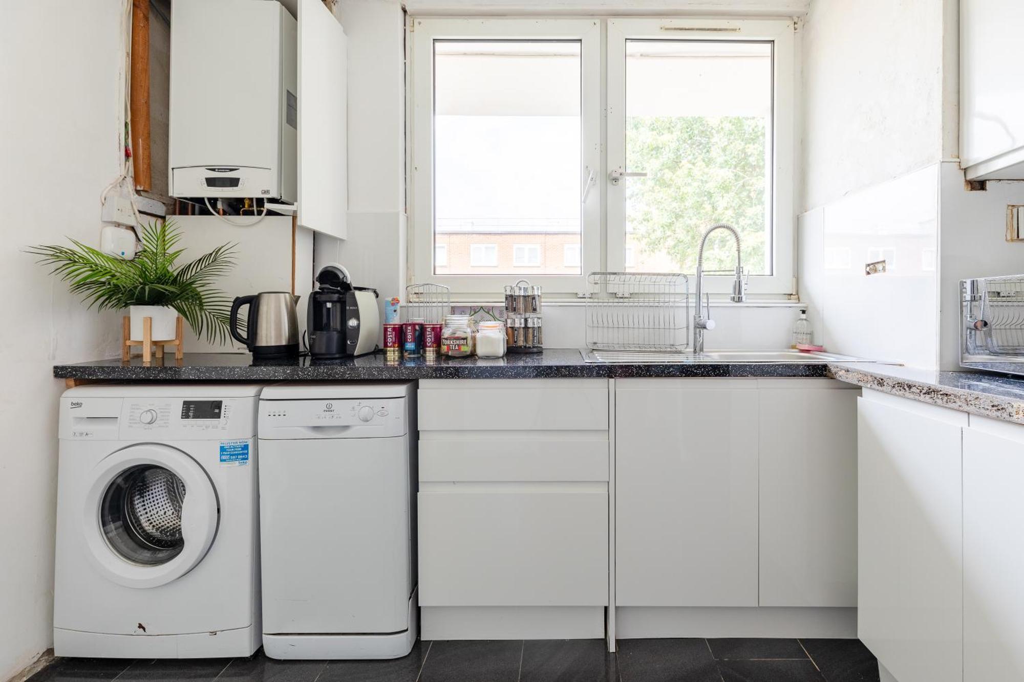 Cosy 3 Bed Flat Ideal For Trips To Londen Buitenkant foto
